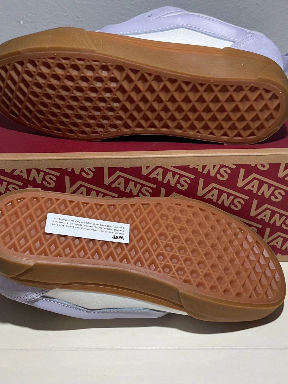 Vans Knu Skool Lilac with Gum Toe Cap Low-Top Sneakers